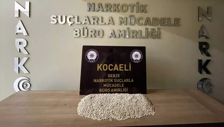 Kocaeli’de Uyuşturucu Operasyonu: 17 Bin 757 Hap Ele Geçirildi